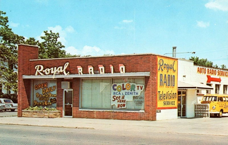 Royal Radio - Old Postcard (newer photo)